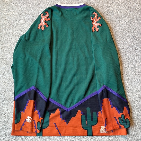 Phoenix Coyotes Starter Jersey - Picture 2 of 6